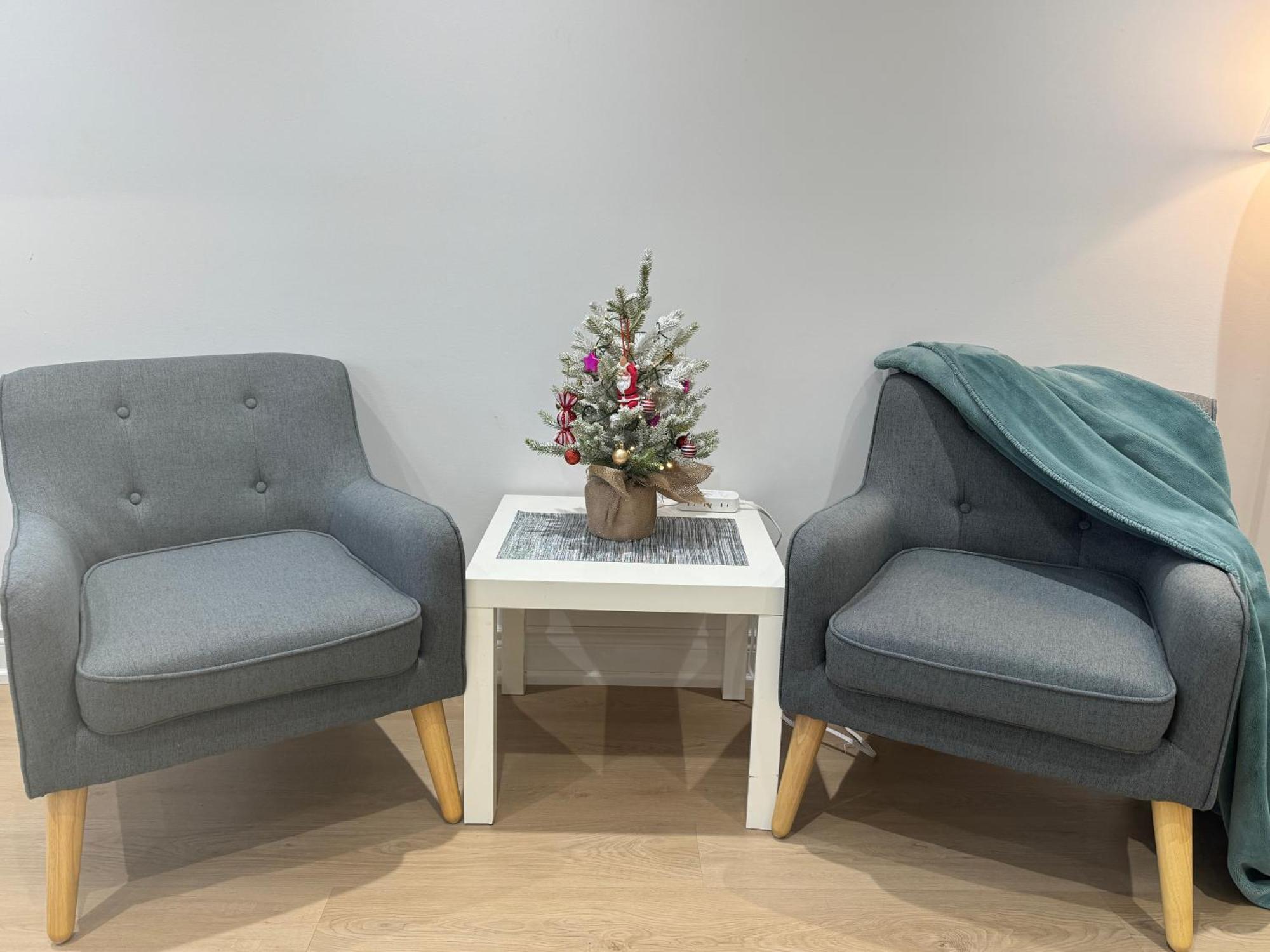 Cozy, Brand-New, 2Bdr,Walkout Apt, Free Parking Richmond Hill Eksteriør billede